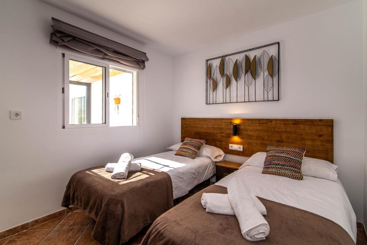 Palm Tree Villa - 5Bdr Paradise Pool / Chill Out Beds Torremolinos Esterno foto