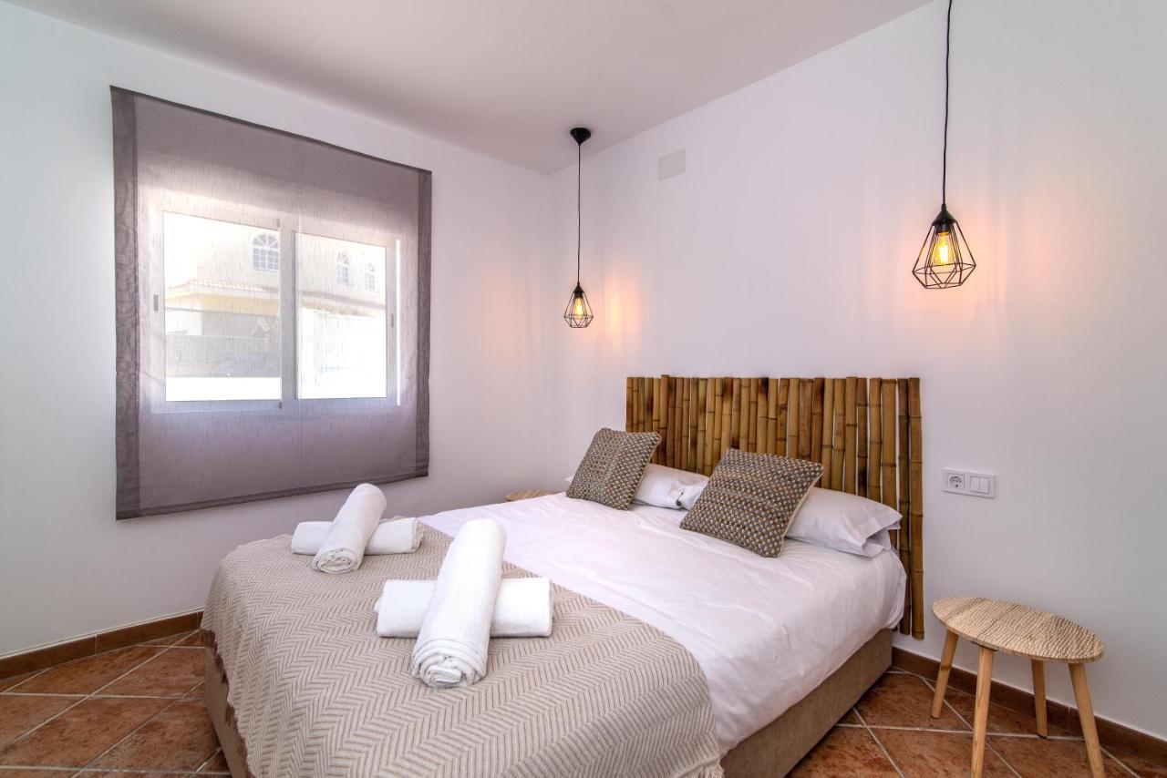 Palm Tree Villa - 5Bdr Paradise Pool / Chill Out Beds Torremolinos Esterno foto